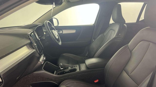 View our VOLVO XC40