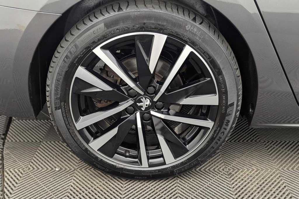 USED 2022 22 PEUGEOT 508 SW 1.6 11.8kWh GT Premium Estate 5dr Petrol Plug-in Hybrid e-EAT Euro 6 (s/s) (225 ps) Car Play, Sun Roof, Camera