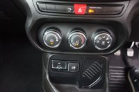 USED 2017 66 JEEP RENEGADE 1.6 E-TorQ Longitude SUV 5dr Petrol Manual Euro 6 (s/s) (110 ps) Nav, Bluetooth, DAB, USB, Cruise Control, Rear Park Aid