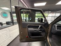 USED 2021 71 LAND ROVER DEFENDER 3.0 D250 MHEV X-Dynamic S SUV 3dr Diesel Auto 4WD Euro 6 (s/s) (250 ps) URBAN - PAN ROOF - STUNNING