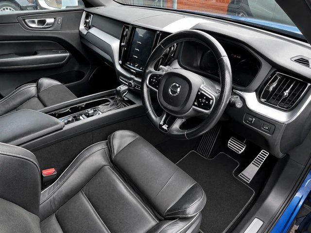 View our VOLVO XC60