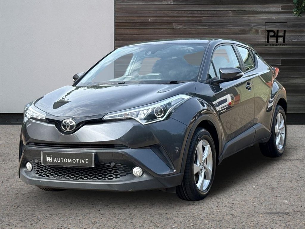 USED 2018 67 TOYOTA C-HR 1.2 VVT-i Icon SUV 5dr Petrol Manual Euro 6 (s/s) (115 ps) 6 MONTH WARRANTY|DUAL ZONE