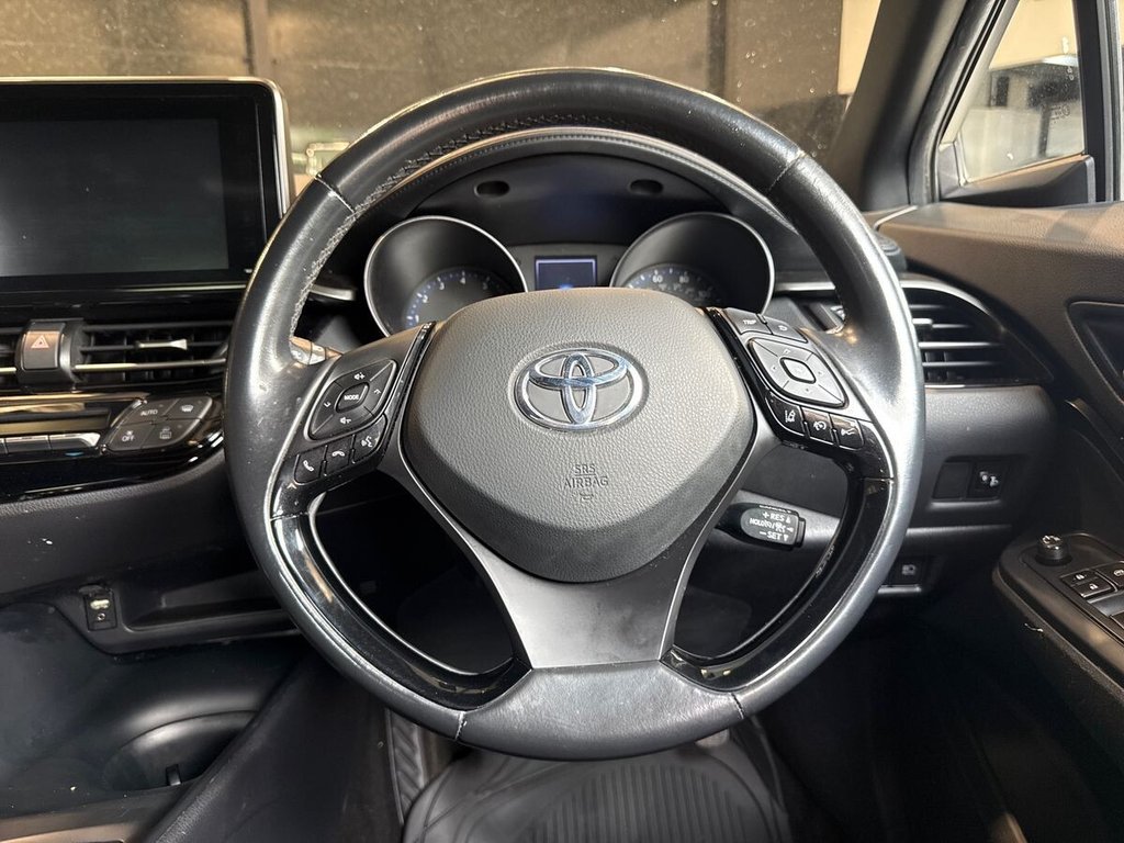 USED 2018 67 TOYOTA C-HR 1.2 VVT-i Icon SUV 5dr Petrol Manual Euro 6 (s/s) (115 ps) 6 MONTH WARRANTY|DUAL ZONE