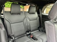 USED 2017 17 LAND ROVER DISCOVERY 3.0 TD V6 HSE Luxury SUV 5dr Diesel Auto 4WD Euro 6 (s/s) (258 ps) FSH, MASSIVE SPEC. TV&rsquo;s!