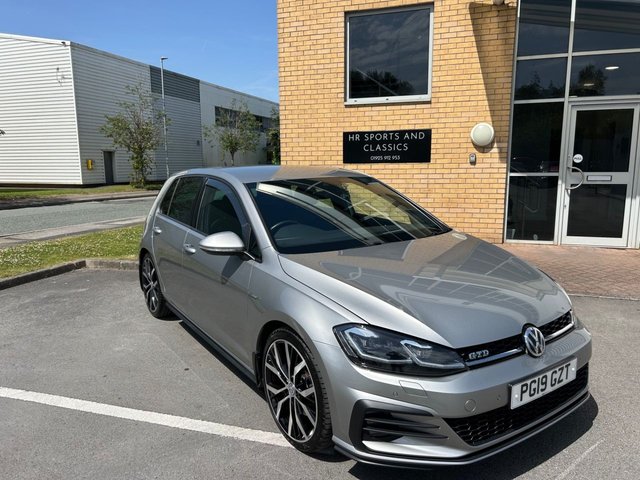2019 VOLKSWAGEN GOLF