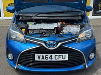 USED 2015 64 TOYOTA YARIS 1.5 VVT-h Icon Hatchback 5dr Petrol Hybrid E-CVT Euro 6 (101 ps) Great TOYOTA Service History  |  2 Keys  |  Fresh Service at POS