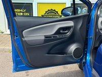 USED 2015 64 TOYOTA YARIS 1.5 VVT-h Icon Hatchback 5dr Petrol Hybrid E-CVT Euro 6 (101 ps) Great TOYOTA Service History  |  2 Keys  |  Fresh Service at POS