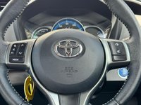 USED 2015 64 TOYOTA YARIS 1.5 VVT-h Icon Hatchback 5dr Petrol Hybrid E-CVT Euro 6 (101 ps) Great TOYOTA Service History  |  2 Keys  |  Fresh Service at POS