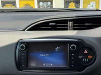 USED 2015 64 TOYOTA YARIS 1.5 VVT-h Icon Hatchback 5dr Petrol Hybrid E-CVT Euro 6 (101 ps) Great TOYOTA Service History  |  2 Keys  |  Fresh Service at POS
