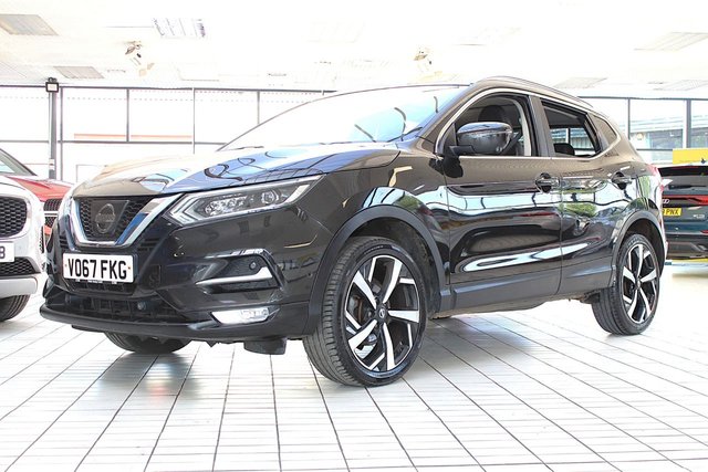 View our NISSAN QASHQAI