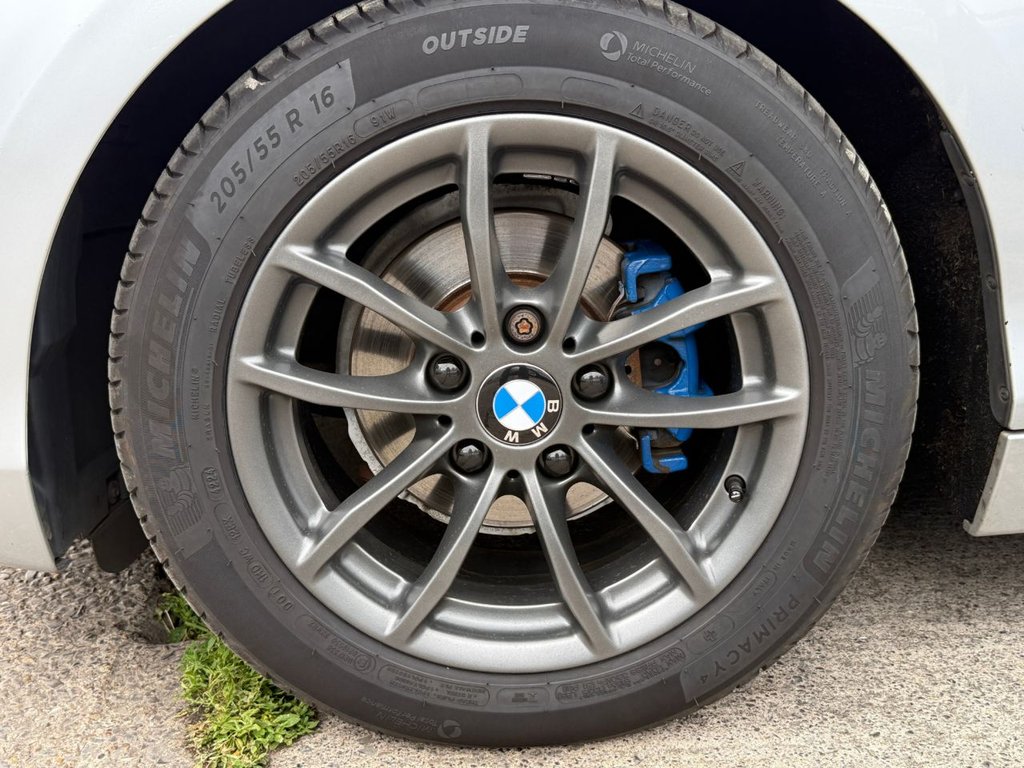 USED 2013 13 BMW 1 SERIES 1.6 116i SE Hatchback 5dr Petrol Auto Euro 6 (s/s) (136 ps) AUTO+FULL HISTORY+PHONE+CRUIS