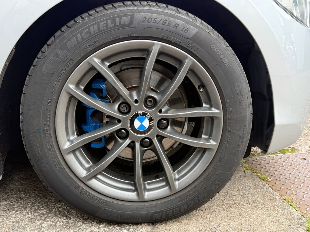 USED 2013 13 BMW 1 SERIES 1.6 116i SE Hatchback 5dr Petrol Auto Euro 6 (s/s) (136 ps) AUTO+FULL HISTORY+PHONE+CRUIS