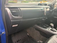 USED 2018 18 TOYOTA HILUX 2.4 D-4D Invincible Pickup Double Cab 4dr Diesel Auto 4WD Euro 6 (s/s) (TSS, 3.5t) (150 ps) NATIONWIDE DELIVERY AVAILABLE + PX*
