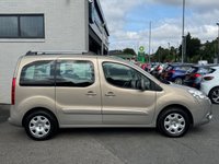 USED 2011 11 PEUGEOT PARTNER TEPEE 1.6 HDi Tepee Family MPV 5dr Diesel Manual (139 g/km, 92 bhp) FULL SERVICE HISTORY -- SUNROOF -- AIR CON -- SEATBACK TABLES