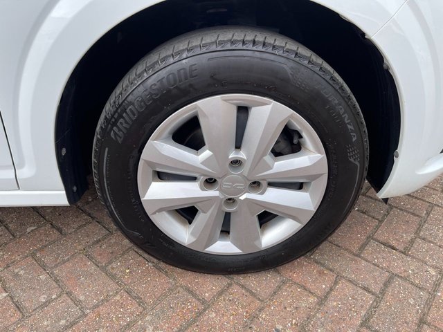 View our DACIA SANDERO