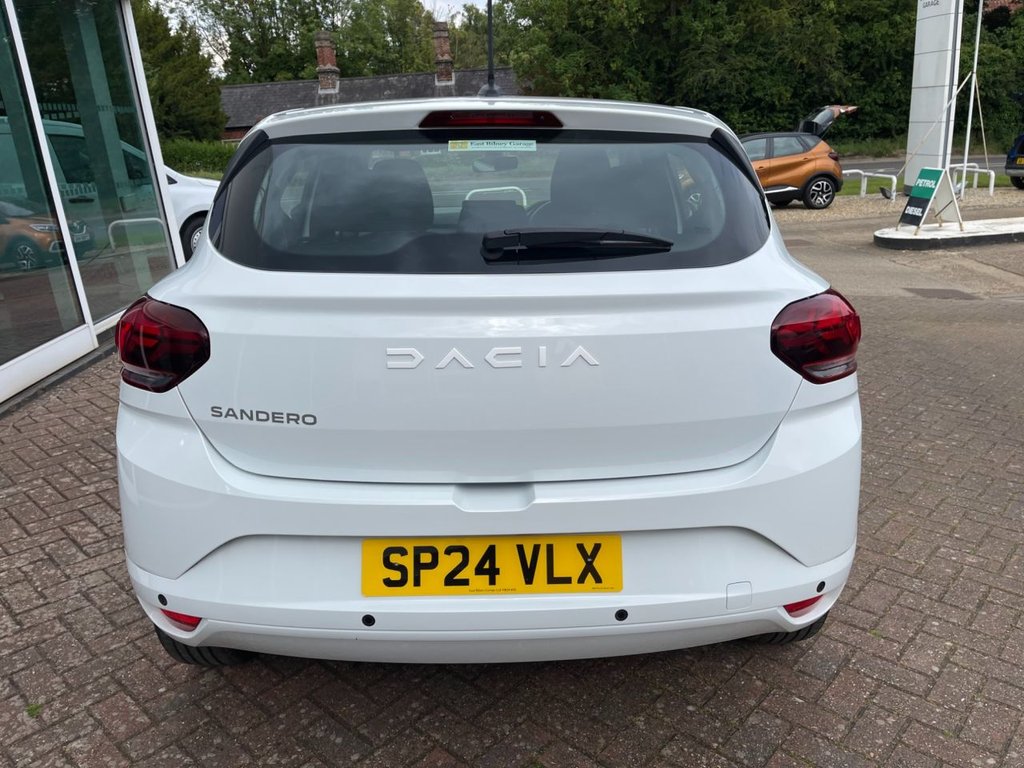USED 2024 24 DACIA SANDERO 1.0 TCe Expression Hatchback 5dr Petrol Manual Euro 6 (s/s) (90 ps) 