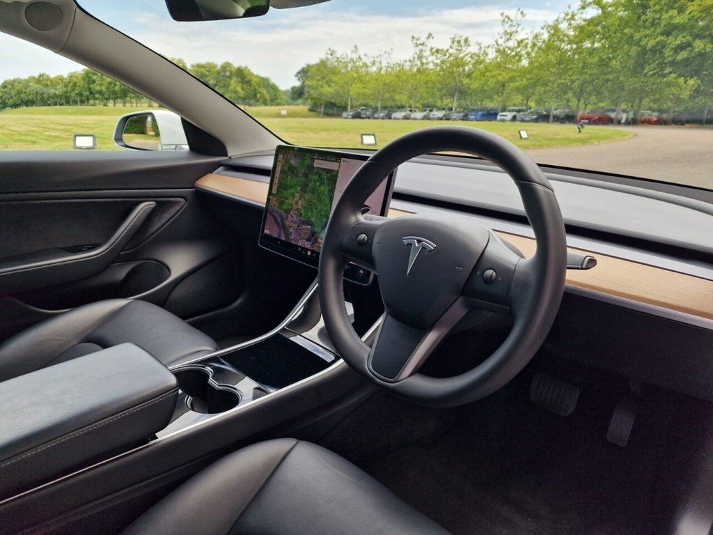 USED 2020 20 TESLA Model 3 Standard Range Plus Saloon 4dr Electric Auto RWD (241 bhp) FINANCE AVAILABLE