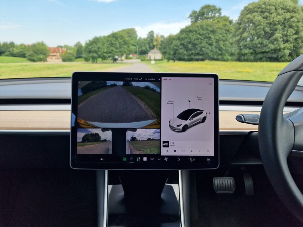 USED 2020 20 TESLA Model 3 Standard Range Plus Saloon 4dr Electric Auto RWD (241 bhp) FINANCE AVAILABLE
