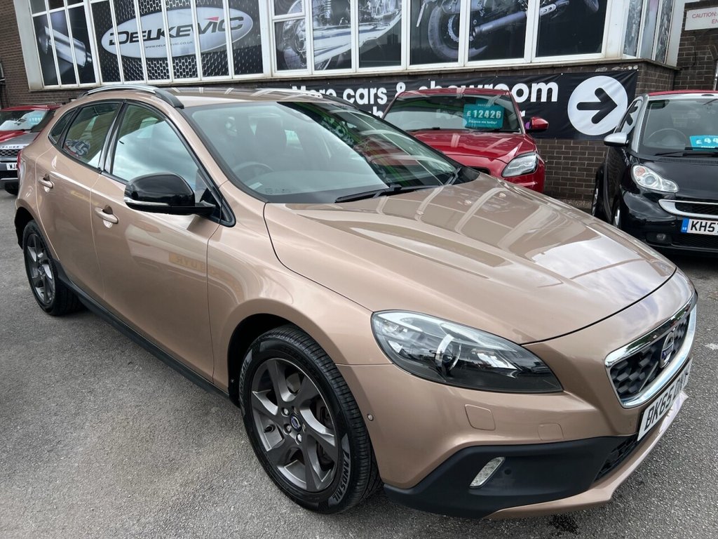 Volvo V40