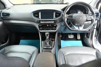 USED 2017 67 HYUNDAI IONIQ 1.6 h-GDi Premium SE Hatchback 5dr Petrol Hybrid DCT Euro 6 (s/s) (141 ps) +FREE 6 MONTHS NATIONWIDE WARRANTY+