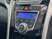 USED 2014 14 HYUNDAI I30 1.6 SE Hatchback 5dr Petrol Manual Euro 5 (Panoramic Roof) (120 ps) 1 OWNER -- SUNROOF -- PARK SENSORS -- CRUISE -- FSH