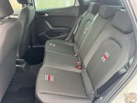 USED 2018 68 SEAT ARONA 1.0 TSI GPF FR SUV 5dr Petrol DSG Euro 6 (s/s) (115 ps) AUTO -- FULL SERVICE HISTORY -- SAT NAV -- CRUISE -- PARKING SENSORS