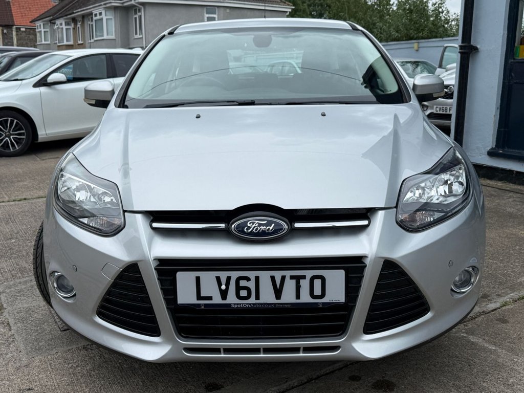 USED 2012 61 FORD FOCUS 1.6 Titanium Hatchback 5dr Petrol Manual Euro 5 (125 ps) FULL HISTORY+PHONE+SENSO+CRUIS