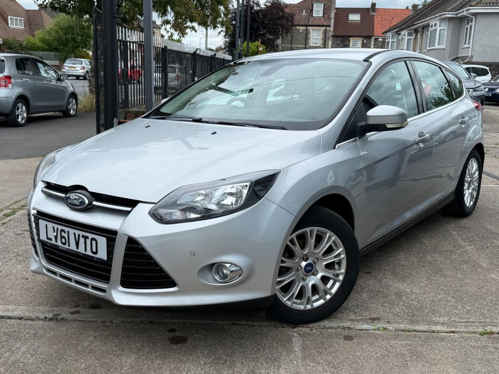 USED 2012 61 FORD FOCUS 1.6 Titanium Hatchback 5dr Petrol Manual Euro 5 (125 ps) FULL HISTORY+PHONE+SENSO+CRUIS