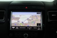 USED 2014 14 VOLKSWAGEN TOUAREG 3.0 TDI V6 BlueMotion Tech R-Line SUV 5dr Diesel Tiptronic 4WD Euro 5 (s/s) (245 ps) Panoramic Roof, Parking Sensors,