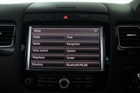 USED 2014 14 VOLKSWAGEN TOUAREG 3.0 TDI V6 BlueMotion Tech R-Line SUV 5dr Diesel Tiptronic 4WD Euro 5 (s/s) (245 ps) Panoramic Roof, Parking Sensors,