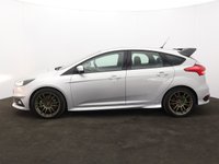 USED 2015 Y FORD FOCUS 2.0T EcoBoost ST-2 Hatchback 5dr Petrol Manual Euro 6 (s/s) (250 ps) KEYLESS START | HEATED MIRRORS