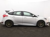 USED 2015 Y FORD FOCUS 2.0T EcoBoost ST-2 Hatchback 5dr Petrol Manual Euro 6 (s/s) (250 ps) KEYLESS START | HEATED MIRRORS