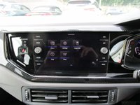 USED 2022 22 VOLKSWAGEN POLO 1.0 TSI Life Hatchback 5dr Petrol DSG Euro 6 (s/s) (95 ps) 