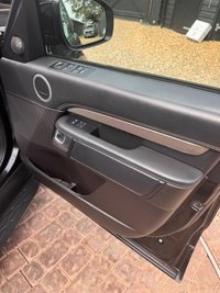 USED 2018 67 LAND ROVER DISCOVERY 3.0 TD V6 HSE SUV 5dr Diesel Auto 4WD Euro 6 (s/s) (258 ps) 