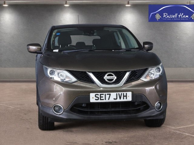 View our NISSAN QASHQAI