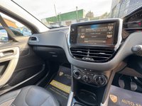 USED 2015 65 PEUGEOT 2008 1.2 PureTech Urban Cross SUV 5dr Petrol Manual Euro 6 (s/s) (110 ps) ABS AND AIR CON