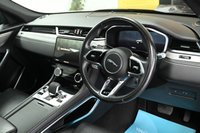 USED 2021 70 JAGUAR F-PACE 2.0 D200 MHEV R-Dynamic SE SUV 5dr Diesel Auto AWD Euro 6 (s/s) (204 ps) +FREE 6 MONTHS NATIONWIDE WARRANTY+