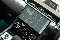 USED 2021 70 JAGUAR F-PACE 2.0 D200 MHEV R-Dynamic SE SUV 5dr Diesel Auto AWD Euro 6 (s/s) (204 ps) +FREE 6 MONTHS NATIONWIDE WARRANTY+