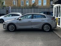 USED 2021 70 HYUNDAI IONIQ 38.3kWh Premium Hatchback 5dr Electric Auto (136 ps) Full Hyundai Service History  |  Only 2 Owners From Brand New  |  2 Keys
