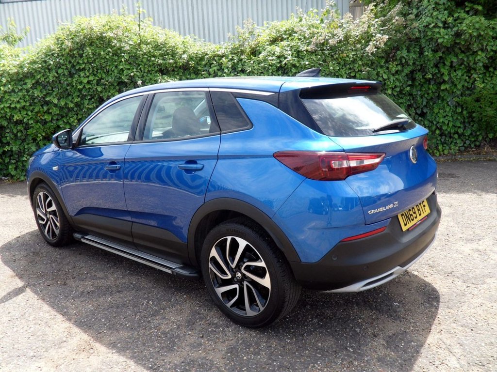 USED 2019 69 VAUXHALL GRANDLAND X 1.5 Turbo D BlueInjection Elite Nav SUV 5dr Diesel Manual Euro 6 (s/s) (130 ps) PanRoof Heated Steering Wheel LED'S