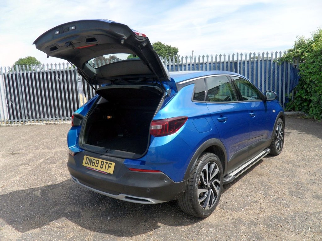 USED 2019 69 VAUXHALL GRANDLAND X 1.5 Turbo D BlueInjection Elite Nav SUV 5dr Diesel Manual Euro 6 (s/s) (130 ps) PanRoof Heated Steering Wheel LED'S