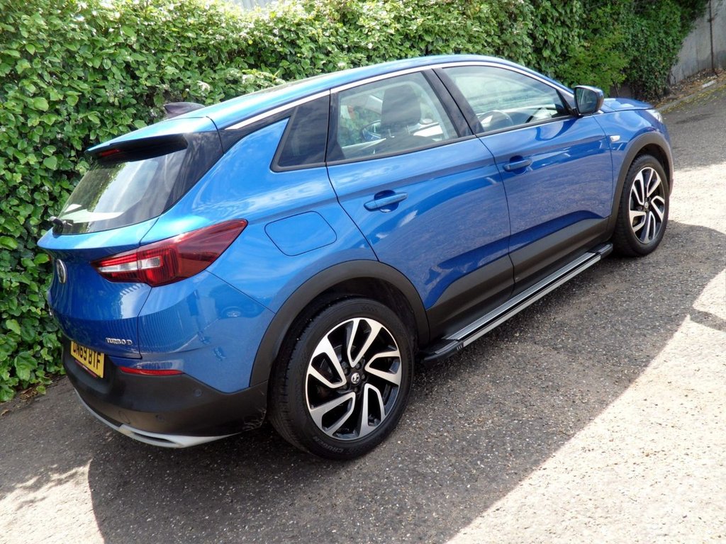 USED 2019 69 VAUXHALL GRANDLAND X 1.5 Turbo D BlueInjection Elite Nav SUV 5dr Diesel Manual Euro 6 (s/s) (130 ps) PanRoof Heated Steering Wheel LED'S