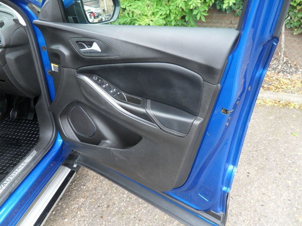 USED 2019 69 VAUXHALL GRANDLAND X 1.5 Turbo D BlueInjection Elite Nav SUV 5dr Diesel Manual Euro 6 (s/s) (130 ps) PanRoof Heated Steering Wheel LED'S