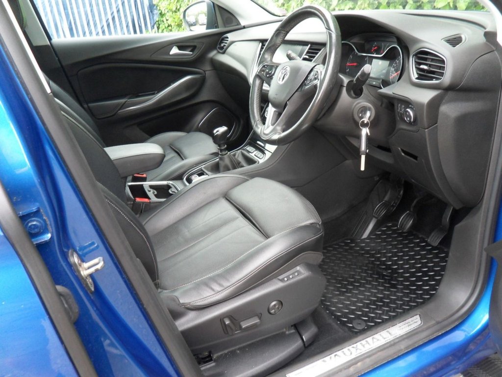 USED 2019 69 VAUXHALL GRANDLAND X 1.5 Turbo D BlueInjection Elite Nav SUV 5dr Diesel Manual Euro 6 (s/s) (130 ps) PanRoof Heated Steering Wheel LED'S