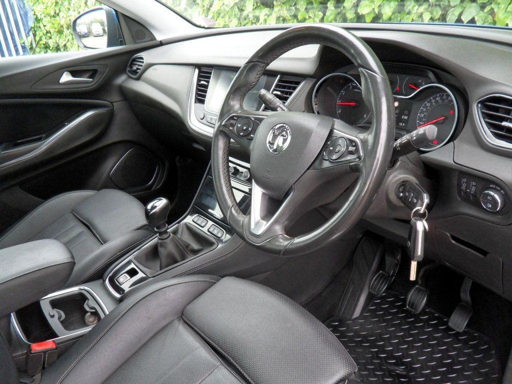 USED 2019 69 VAUXHALL GRANDLAND X 1.5 Turbo D BlueInjection Elite Nav SUV 5dr Diesel Manual Euro 6 (s/s) (130 ps) PanRoof Heated Steering Wheel LED'S