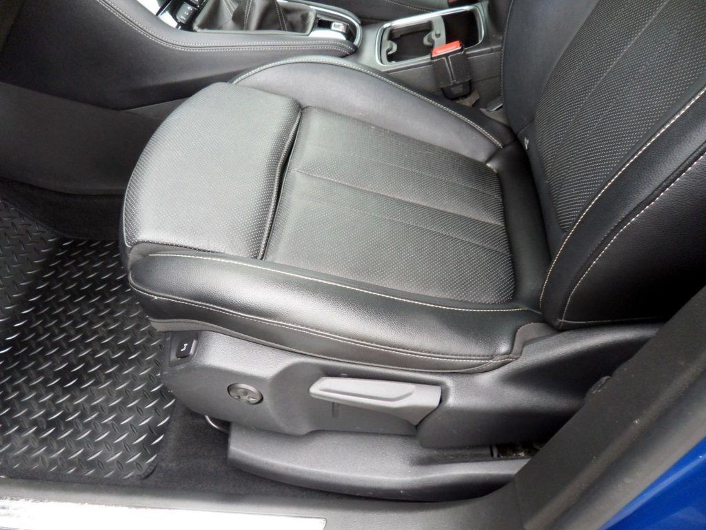 USED 2019 69 VAUXHALL GRANDLAND X 1.5 Turbo D BlueInjection Elite Nav SUV 5dr Diesel Manual Euro 6 (s/s) (130 ps) PanRoof Heated Steering Wheel LED'S