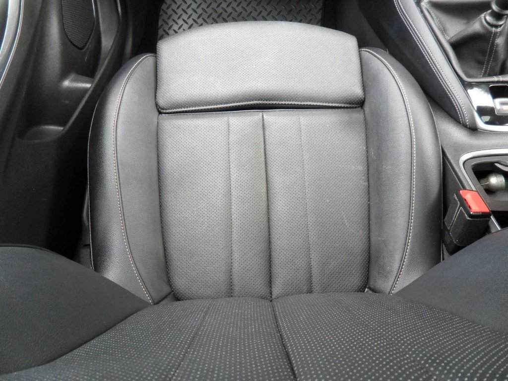 USED 2019 69 VAUXHALL GRANDLAND X 1.5 Turbo D BlueInjection Elite Nav SUV 5dr Diesel Manual Euro 6 (s/s) (130 ps) PanRoof Heated Steering Wheel LED'S