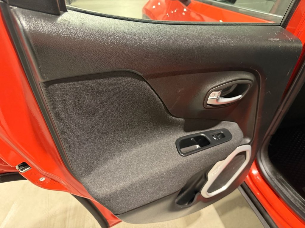 USED 2016 66 JEEP RENEGADE 2.0 MultiJetII Longitude SUV 5dr Diesel Manual 4WD Euro 6 (s/s) (140 ps) 