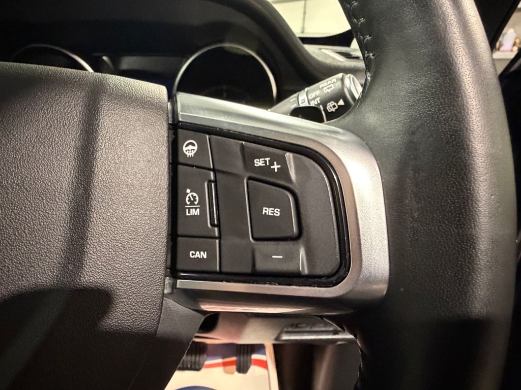 USED 2018 18 LAND ROVER DISCOVERY SPORT 2.0 TD4 HSE Black SUV 5dr Diesel Auto 4WD Euro 6 (s/s) (180 ps) 