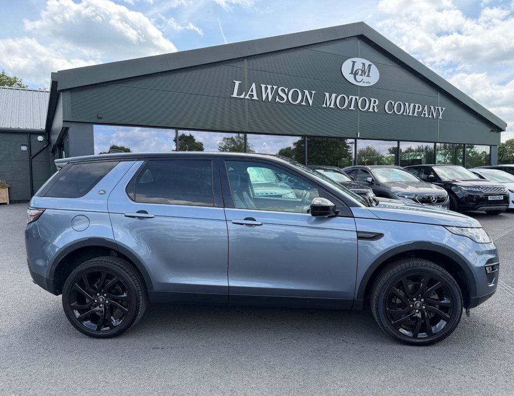 USED 2018 18 LAND ROVER DISCOVERY SPORT 2.0 TD4 HSE Black SUV 5dr Diesel Auto 4WD Euro 6 (s/s) (180 ps) 